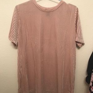 Simple patterned cream shirt